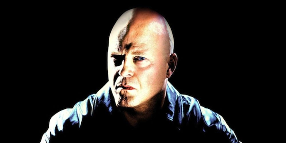 Michael-Chiklis-AHS-1