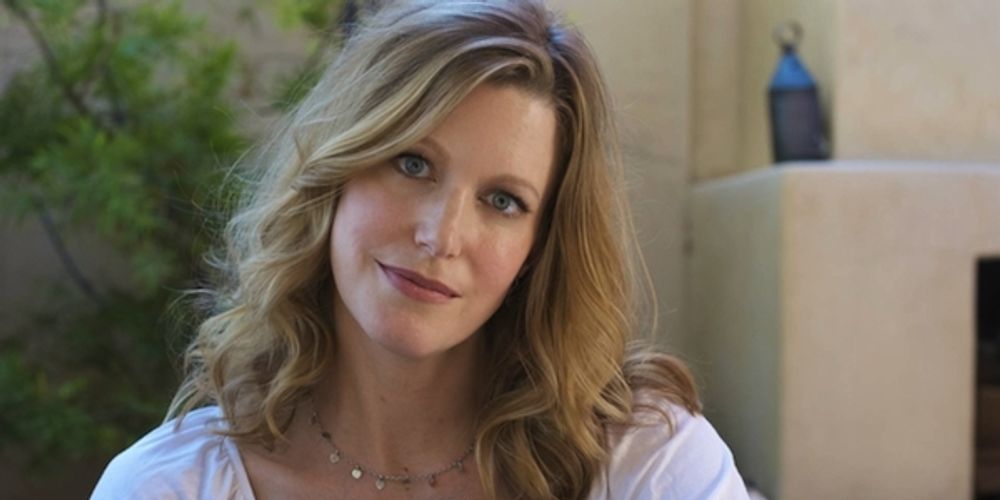 Anna-Gunn-1