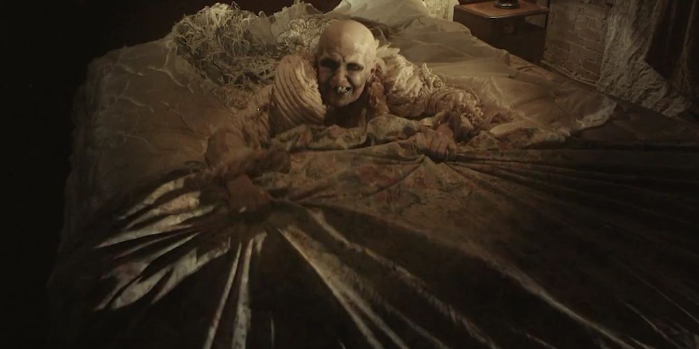 american-horror-story-hotel-slide-1