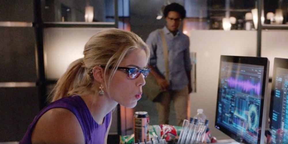Arrow-4x06-Felicity