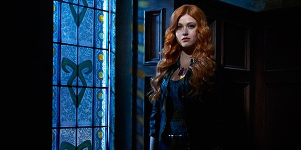 shadowhunters-season-2-clary-1