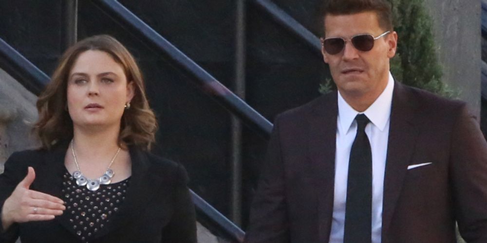 bones-12x10-the-radioactive-panthers-in-the-party