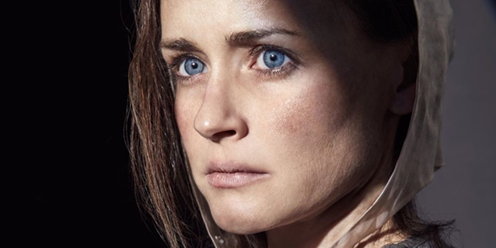 alexis-thehandmaid