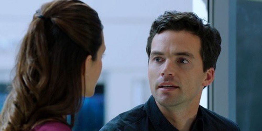 chicago-med-pretty-little-liars-reunion-1