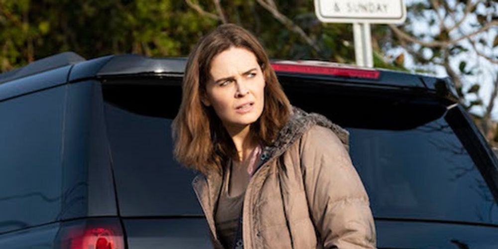 animal-kingdom-season-4-emily-deschanel-1