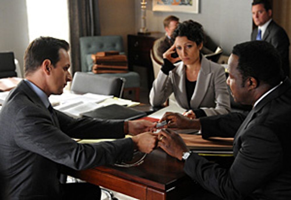 the_good_wife_3_edelstein_official