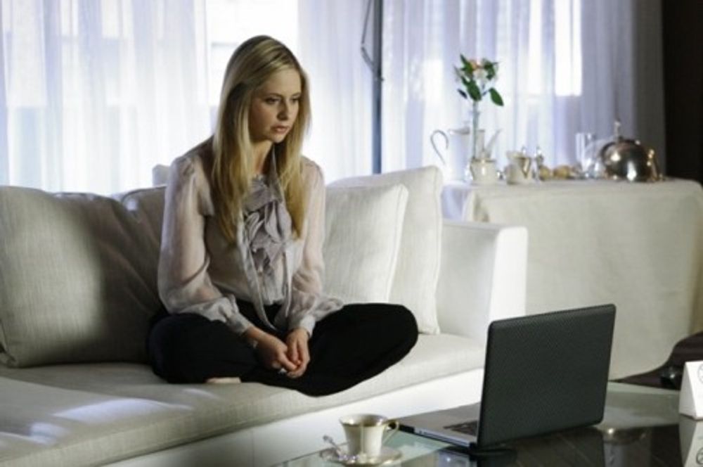 Ringer_1x13_03