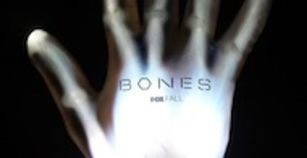 Bones-comic_con_2012