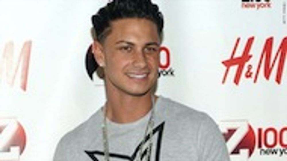 paul_delvecchio_190