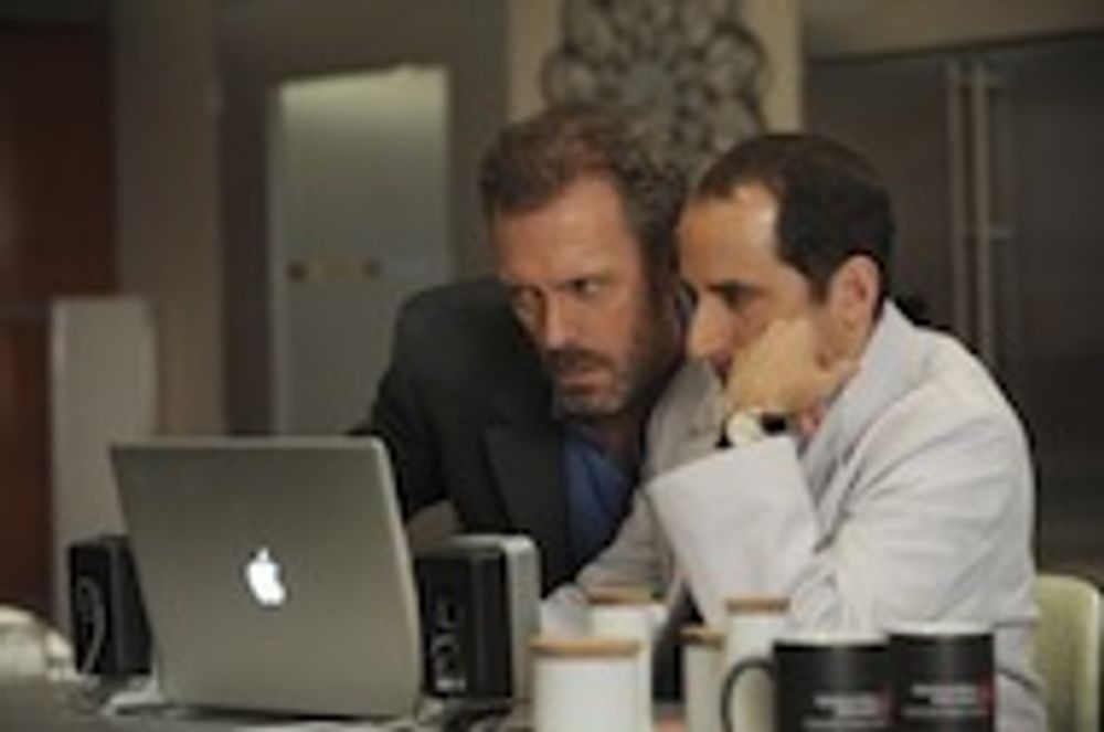 Peter_Jacobson_Hugh_Laurie_190