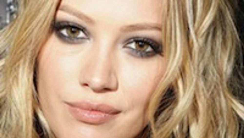 hilary-duff-wallpaper-10