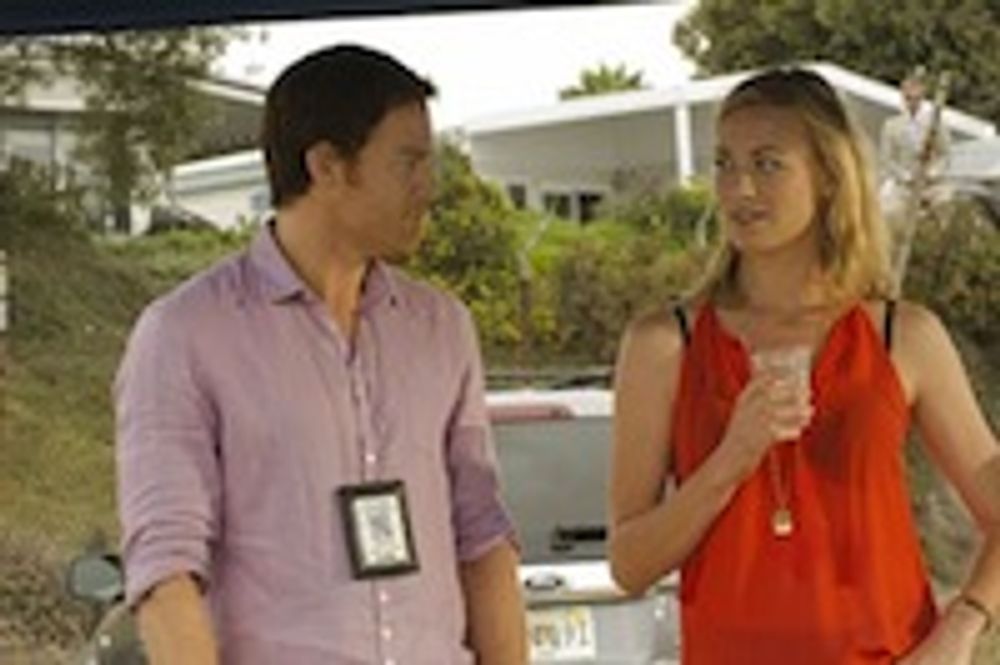 michael-c-hall-yvonne-strahovski-dexter-705