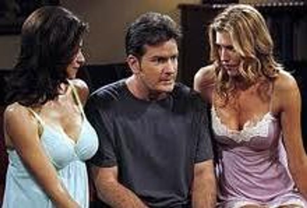 two-and-a-half-men-charlie-e-donne