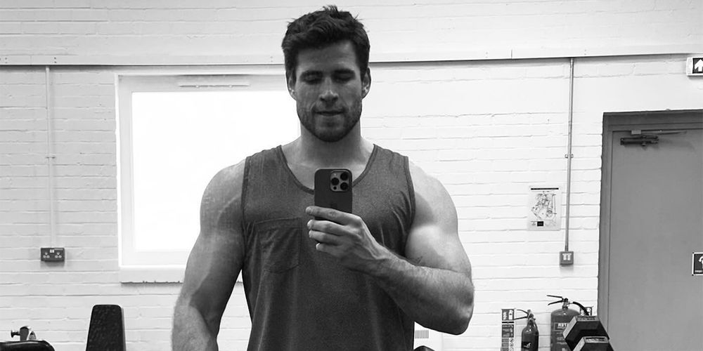liam-hemsworth-the-witcher-1