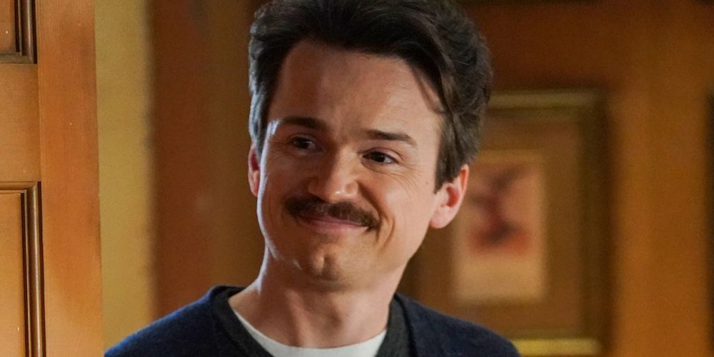 pastore-rob-young-sheldon