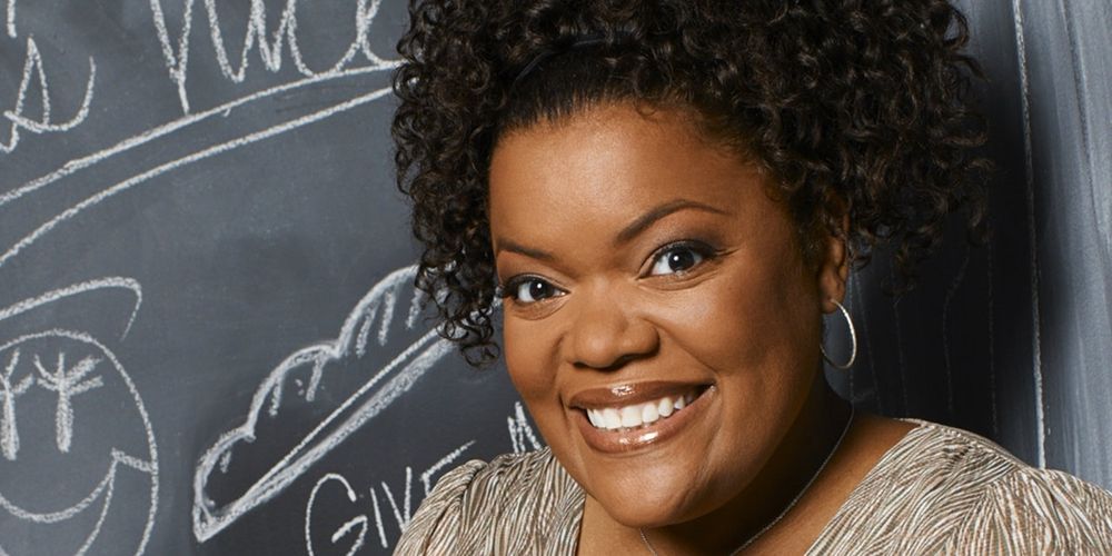 yvette-nicole-brown-community