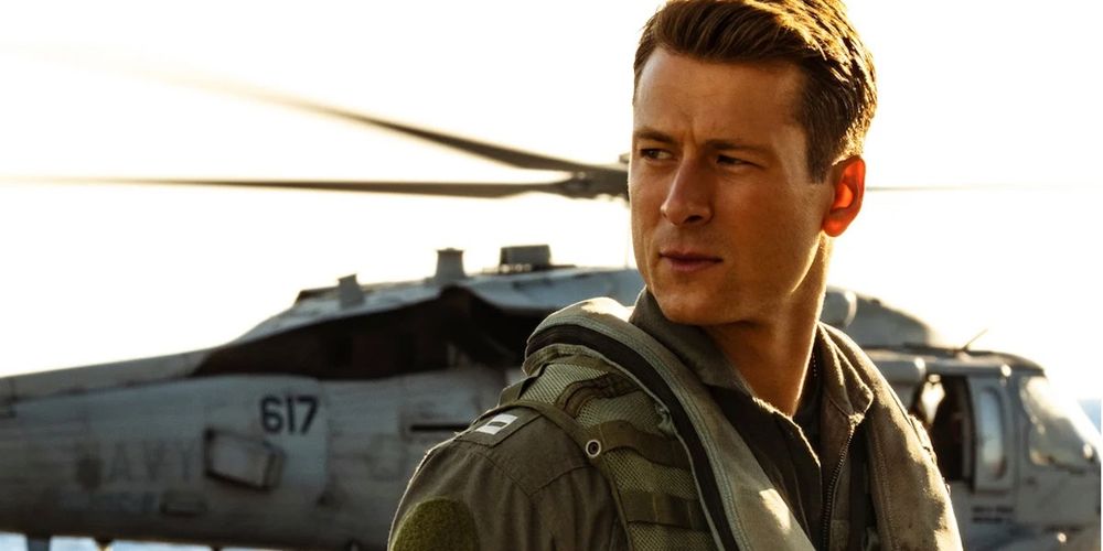 top-gun-maverick-glen-powell-copia-2