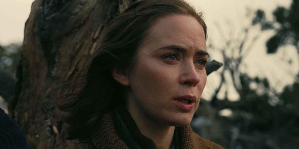 emily-blunt-r3-0008-oppen-5p-timed-ip-r03a-bt18860265416-1