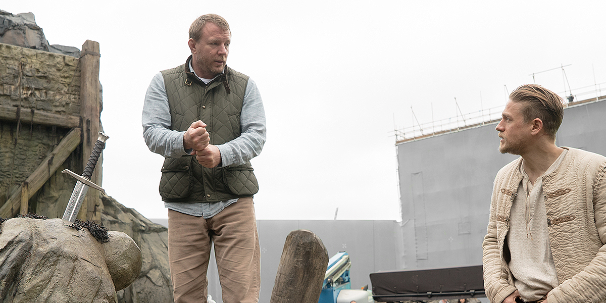 Guy Ritchie sceglie Henry Cavill, Alan Ritchson e Hero Fiennes Tiffin ...