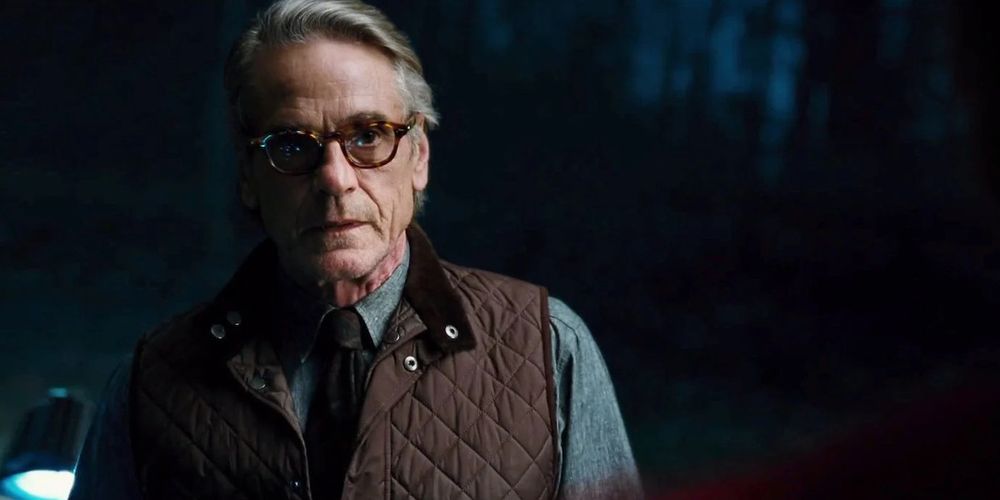 jeremy-irons-snyder-cut