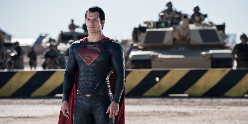 henry-cavill-luomo-dacciaio-2013